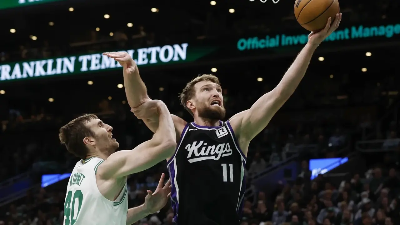 Domantas Sabonis Has 23 Points And Career-high 28 Rebounds As Kings Rally To Beat Celtics 114-97 Domantas Sabonis