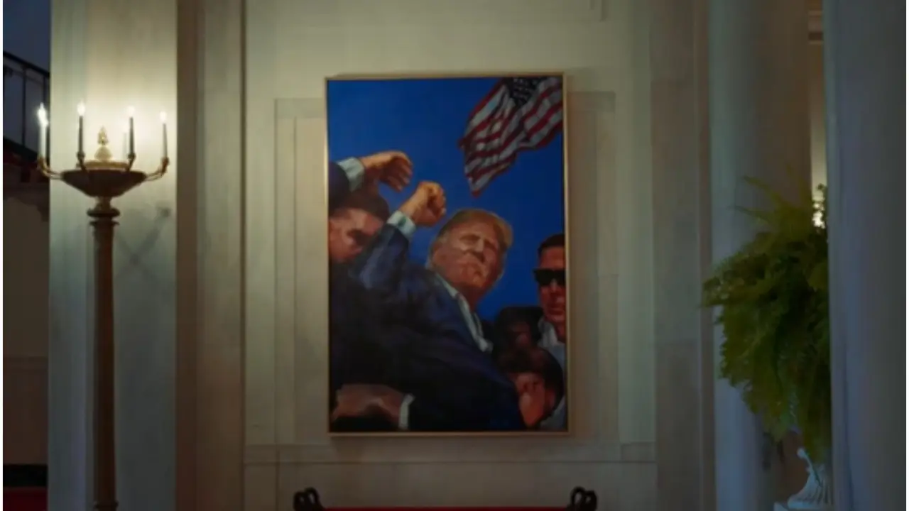 Donald Trump's Iconic Fist Pump Portrait Replaces Barack Obama's in White House Donald Trump's Iconic Fist Pump Portrait Replaces Barack Obama's in White House