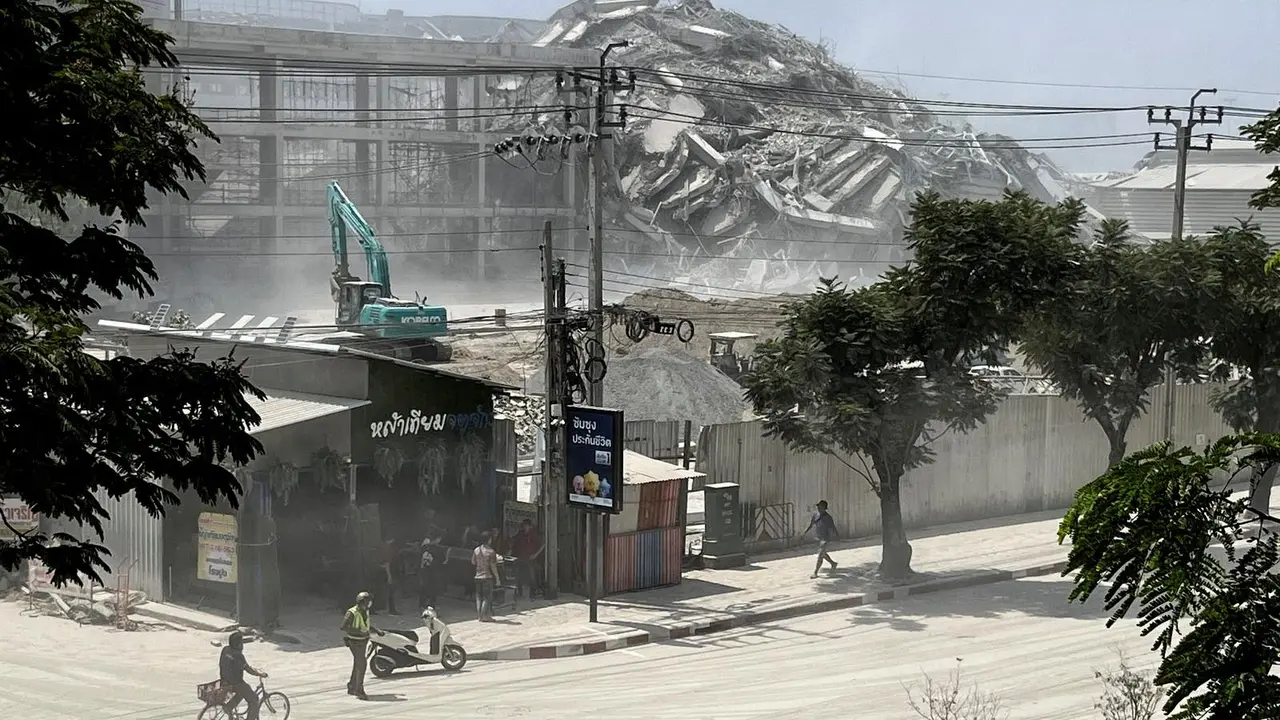 Double Earthquake in Thailand and Myanmar: 10 Shattering Visuals