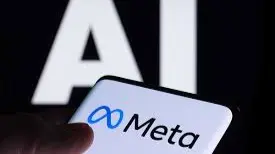 Meta AI now arrives on WhatsApp, Facebook.