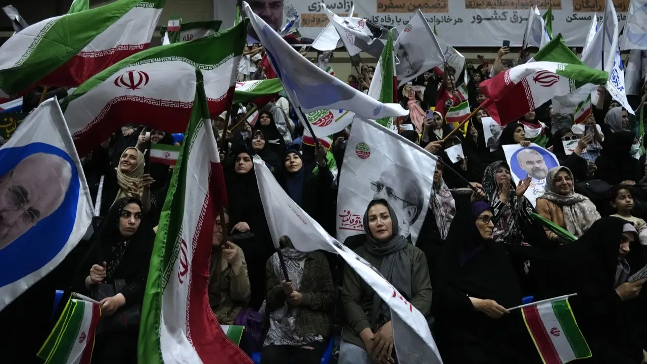 Iran Elections 2024: Iranians Voting to Choose New President Amid Raisi's Death in Helicopter Crash anians were voting Friday in a snap election to replace the late President Ebrahim Raisi, killed in a helicopter crash last month.