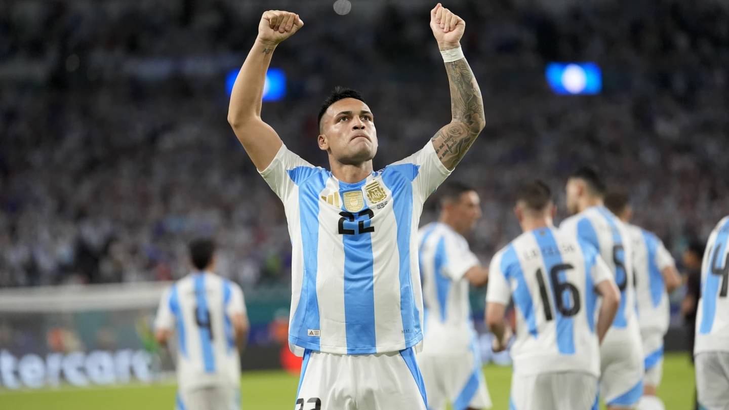 Lautaro Martínez scores twice and Argentina playing without Messi beats ...