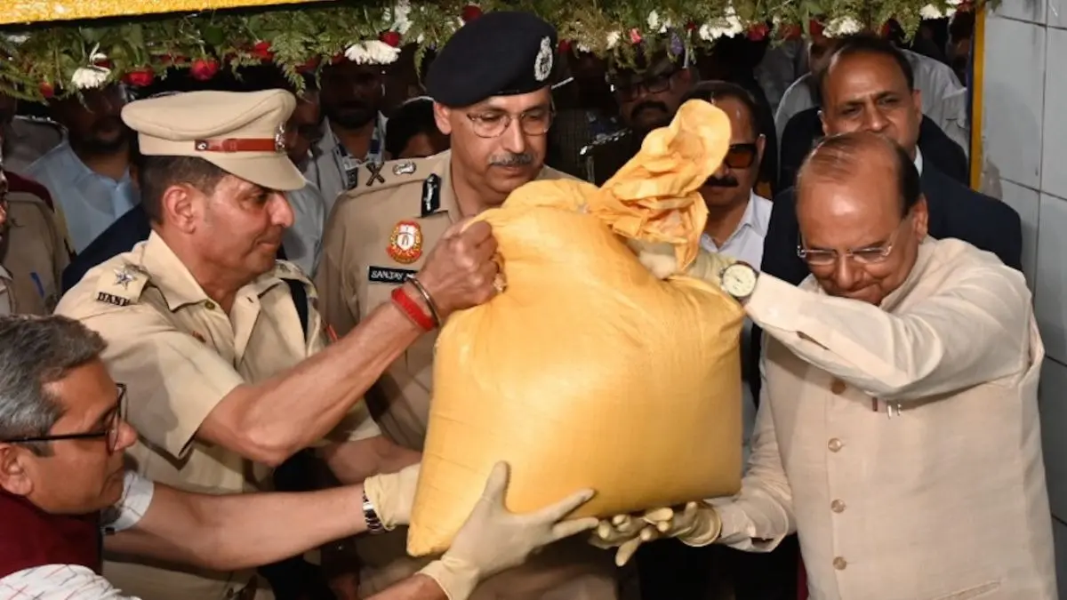 Delhi: नशा मुक्त अभियान के तहत दिल्ली पुलिस का बड़ा एक्शन, 2,642 करोड़ की 1,643 किलो ड्रग्स नष्ट की drug free campaign