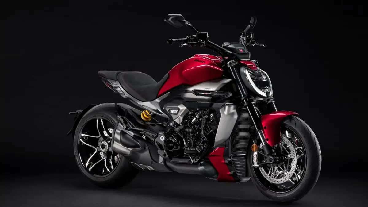 Ducati XDiavel V4