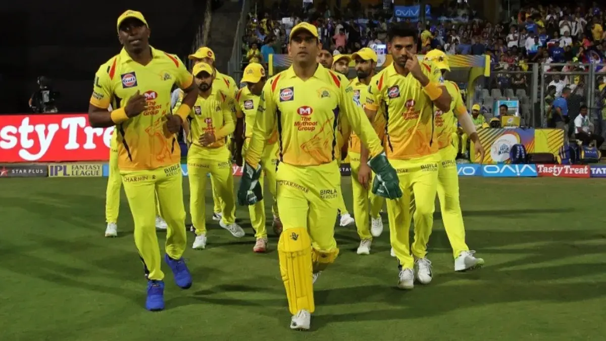 'It's Been a Great Journey': CSK Legend Announces Retirement from All Forms of Cricket Dwayne Bravo with CSK players