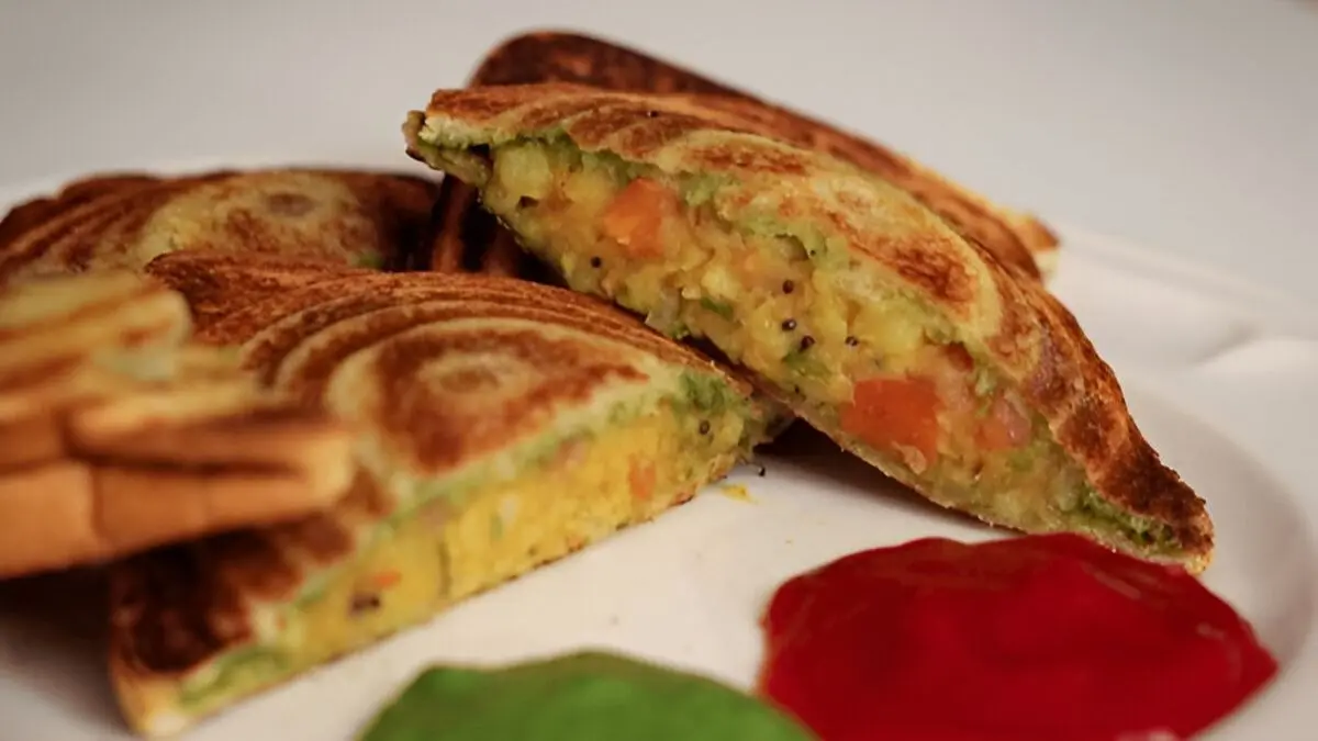 easy and tasty potato sandwich recipe for healthy evening snack