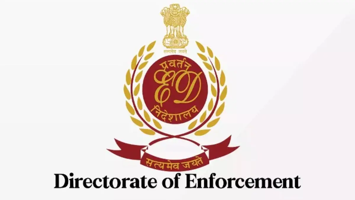 ED Raid: दिल्ली से पंजाब तक अवैध कॉल सेंटर्स का जाल, अमेरिकियों से लाखों डॉलर की ठगी का पर्दाफाश, 34 लाख रुपये कैश बरामद ed raid