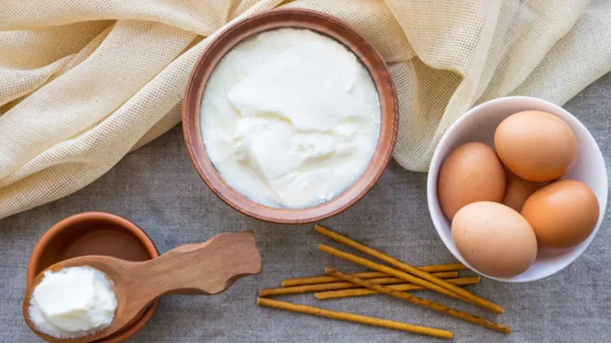 Natural Hair Pack: अंडा और दही हेयर पैक से बालों को करें मजबूत, कैसे बनाएं और लगाएं, जानिए सही तरीका Egg Curd Hair Pack