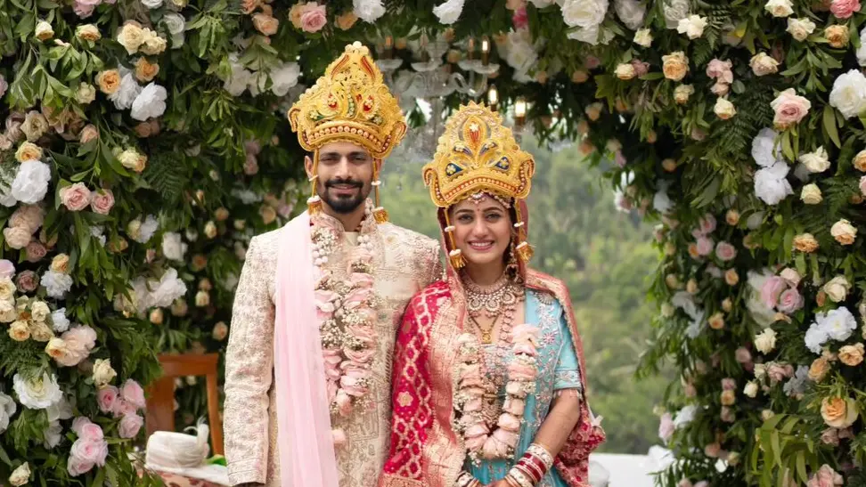 Ollywood Star Elina Samantray Marries Boyfriend Anurag Panda In Odia Ceremony, Photos Go Viral Elina Samantray ties the knot with Anurag Panda