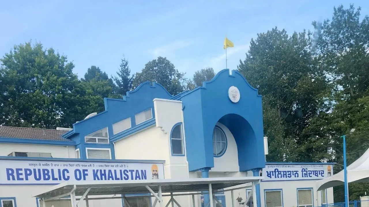 ‘Embassy of Khalistan’ Board Installed at Surrey Gurdwara; Canada Faces Backlash Over Alleged Funding, CSIS Flags Extremist Activity ‘Embassy of Khalistan’ Board Installed at Surrey Gurdwara; Canada Faces Backlash Over Alleged Funding, CSIS Flags Extremist Activity