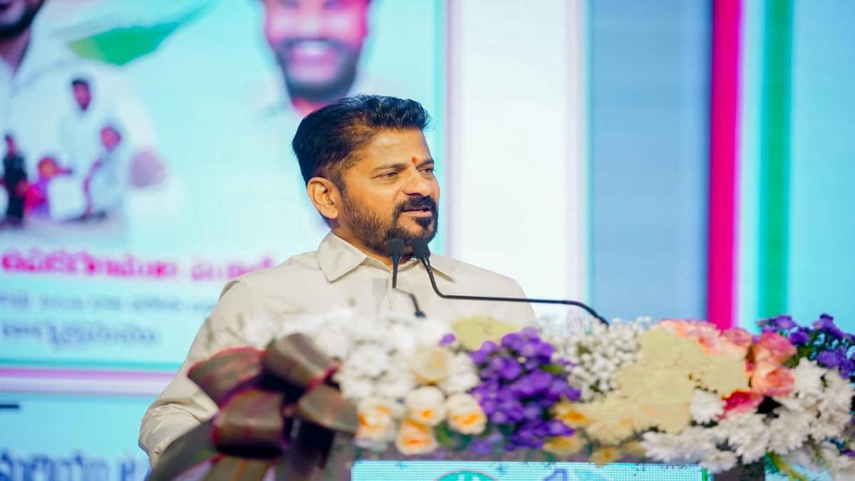 Employees To Face 10% Salary Cut If They Neglect Their Parents In Telangana