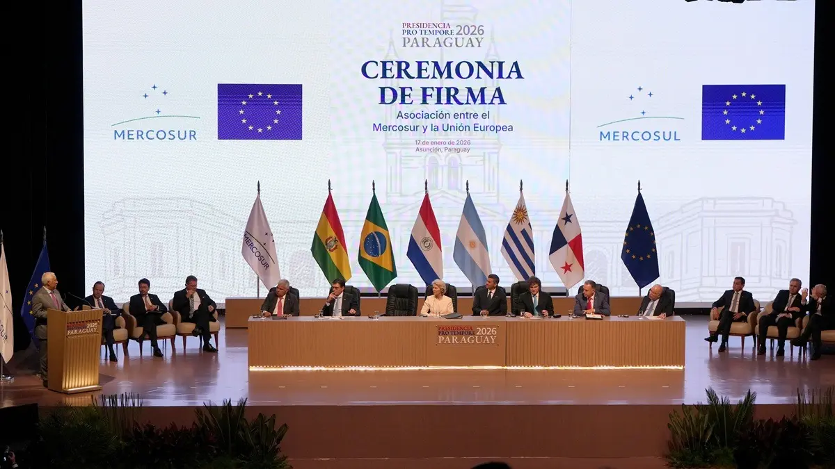 EU And South American Countries Sign Historic Free Trade Agreement After 25 Years EU And South American Countries Sign Historic Free Trade Agreement After 25 Years