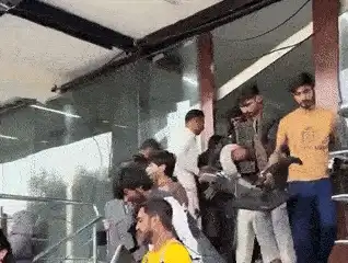 Pakistan: Locals Ransack Fake Call Center, Loot Laptops After FIA Raid