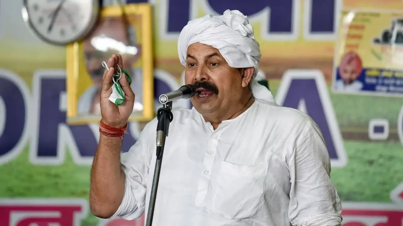 Farmer leader Naresh Tikait