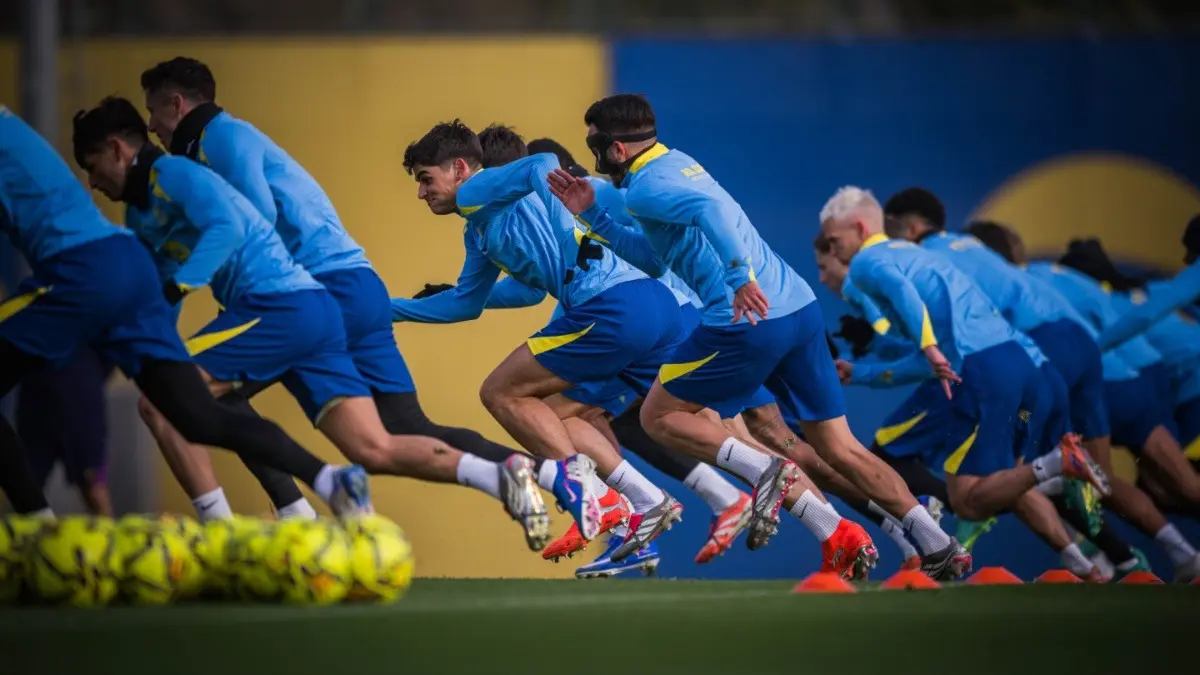 FC Barcelona players during practice session