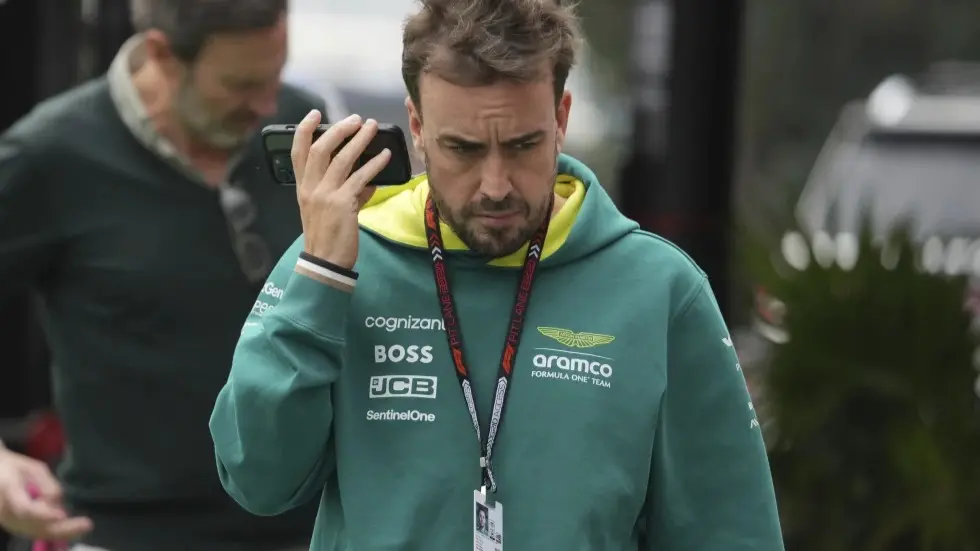 Fernando Alonso Arrives Late For Brazilian Grand Prix! Know The Reason Why! Fernando Alonso