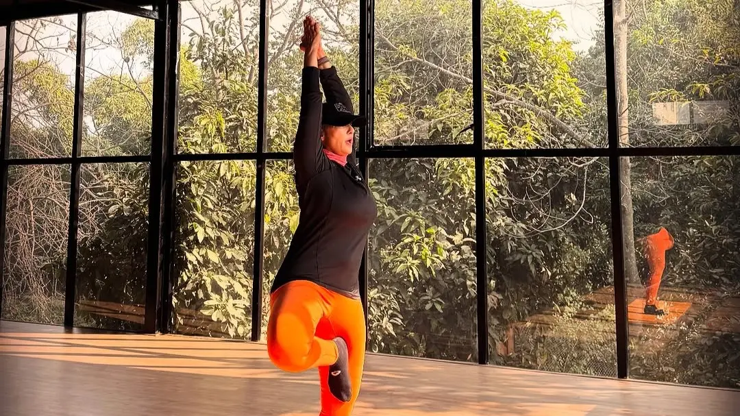 Manisha Koirala Keeps Up Her Fitness Routine Despite Jolting 7.1 Magnitude Earthquake In Nepal, Shares Video From Gym File photo of Manisha Koirala