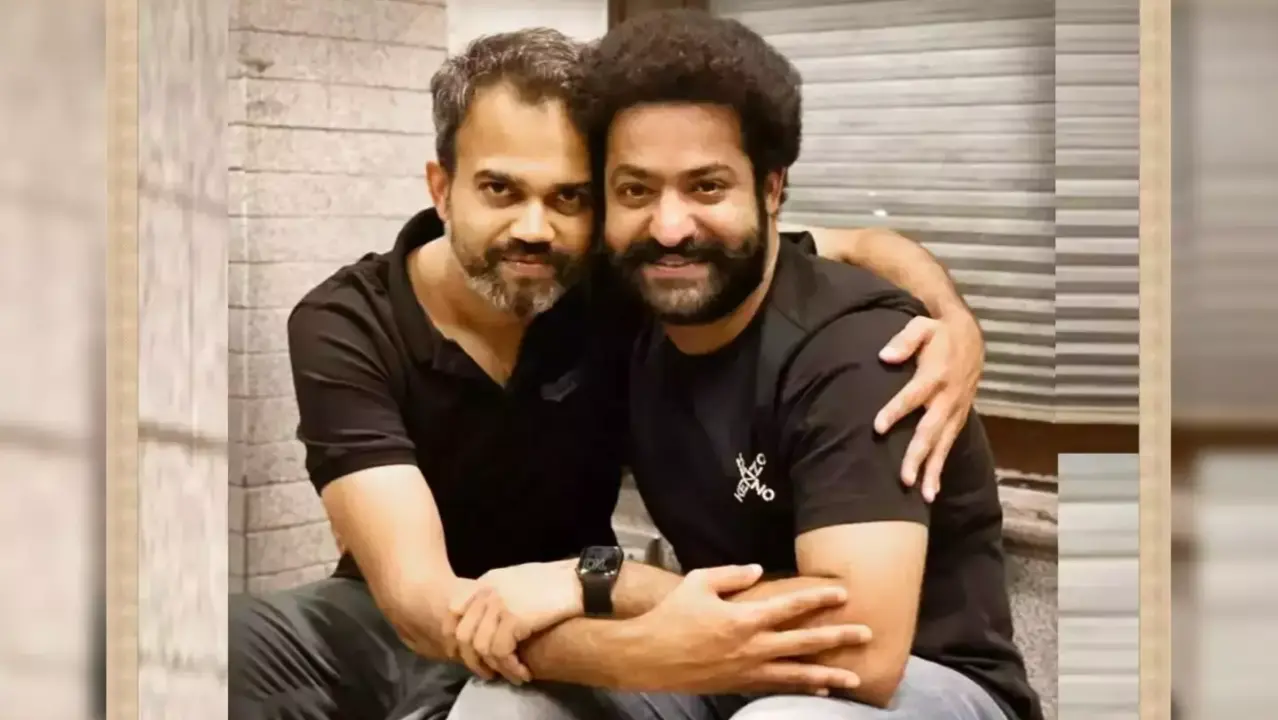 Jr NTR Fans Disappointed After #NTRNeel Makers Offers Actor's Birthday To Hrithik Roshan's War 2 Teaser, Call It 'Unfair' File photo of Prashanth Neel and Jr NTR
