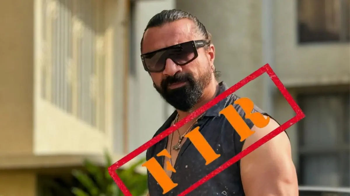 FIR Lodged Against Bigg Boss Fame Ajaz Khan Over Sharing 'Fake, Objectionable' Content on Social Media FIR Against Ajaz Khan