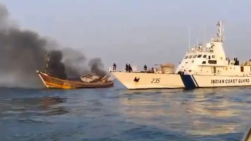 Fire Breaks Out on Fishing Boat Near Alibag in Mumbai,