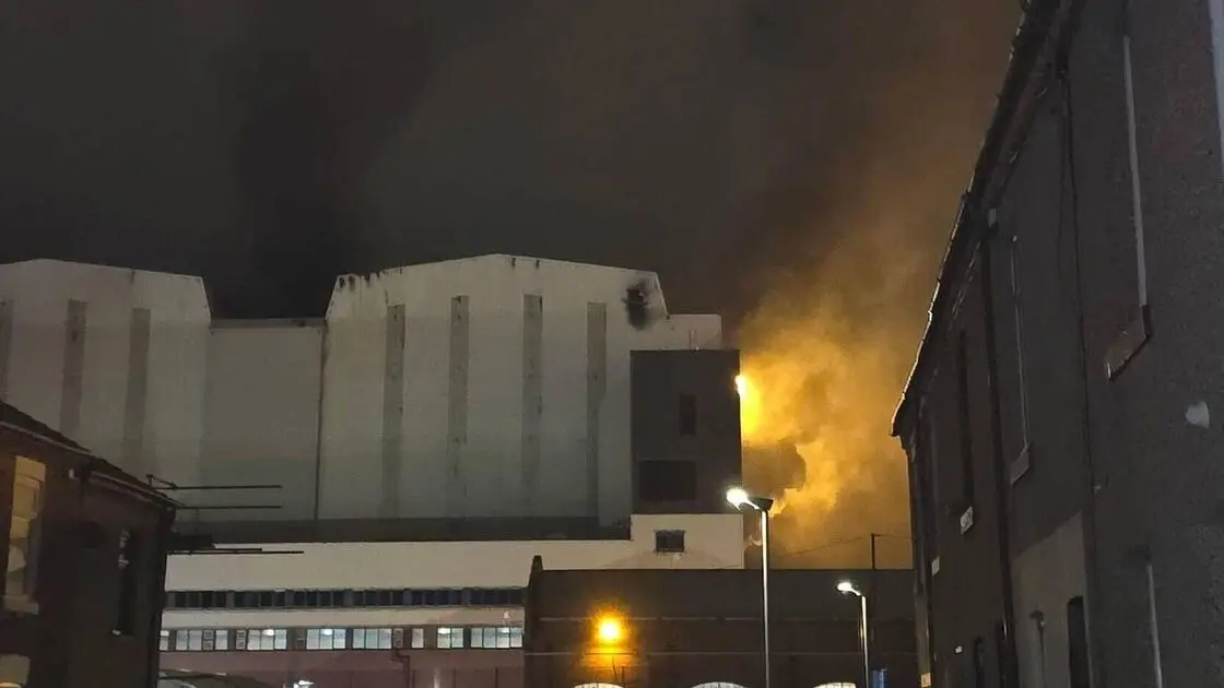 Fire Erupts at Nuclear Submarine Shipyard In UK, Two Hospitalised Fire erupts at British Nuclear submarine shipyard in UK