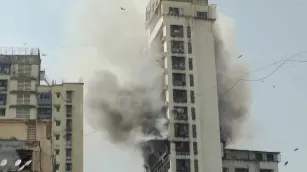 Fire in Mumbai highrise; elderly woman hospitalised, 9 persons rescued