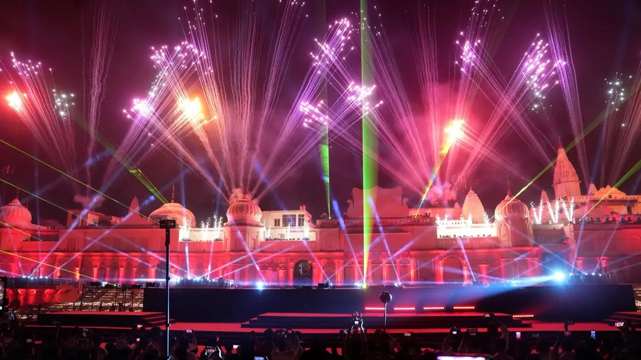 Fireworks in Ram ki Paidi