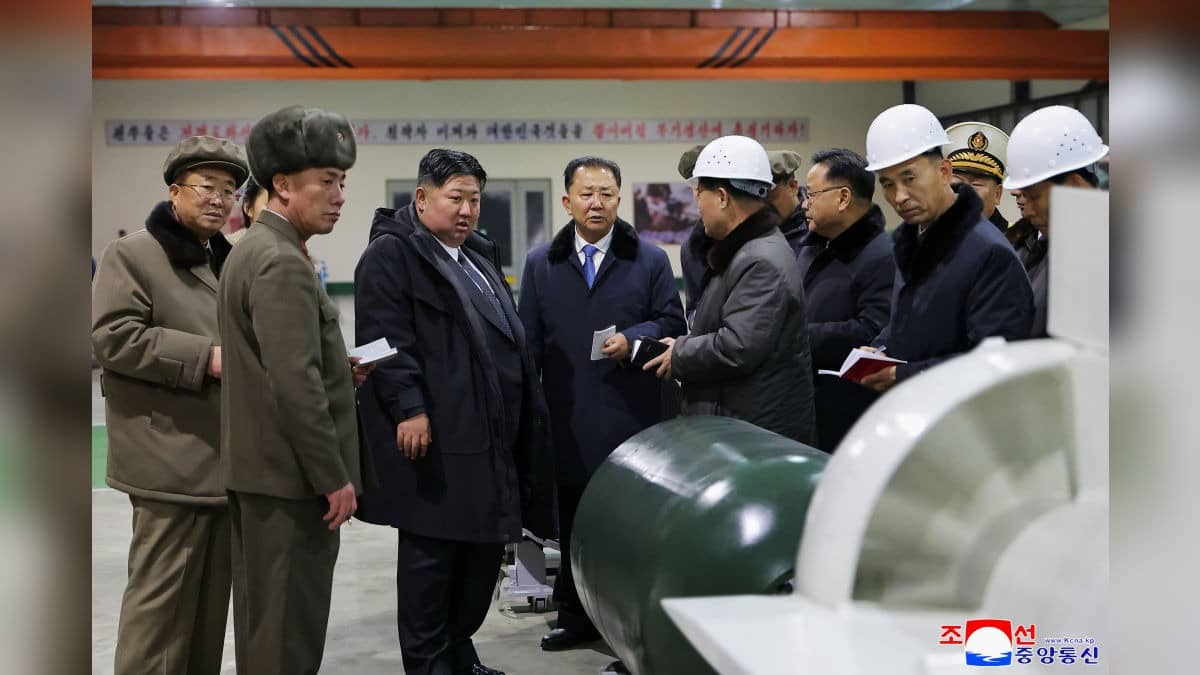 First Look Of North Korea's 8,700-Ton Nuclear-Powered Submarine