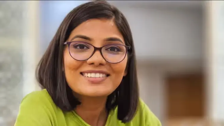 Folk Singer Neha Singh Rathore