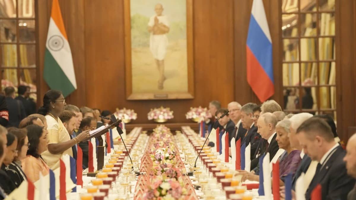 From Saffron Pulao To Badam Halwa: President Murmu's Royal Feast For Putin At Rashtrapati Bhavan