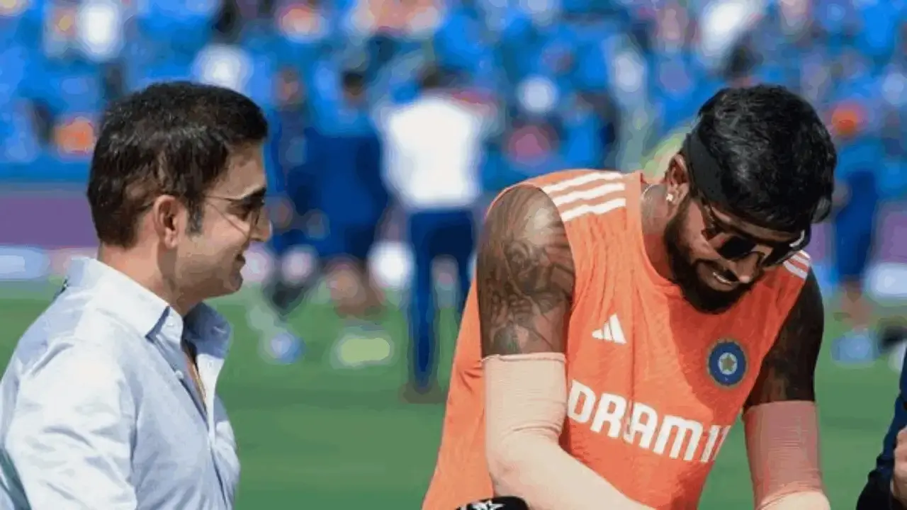 Gautam Gambhir-Hardik Pandya Engage in INTENSE Chat During India's First Practice Session For England T20Is - REPORT Gambhir-Hardik Intense Chat