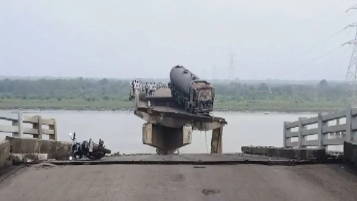 Gambhira Bridge Collapse