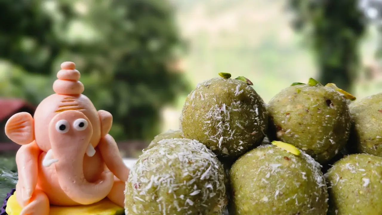 Celebrate Ganesh Chaturthi with Mawa Paan Makhana Ladoos: A Festive Delight Ganesh Chaturthi Special