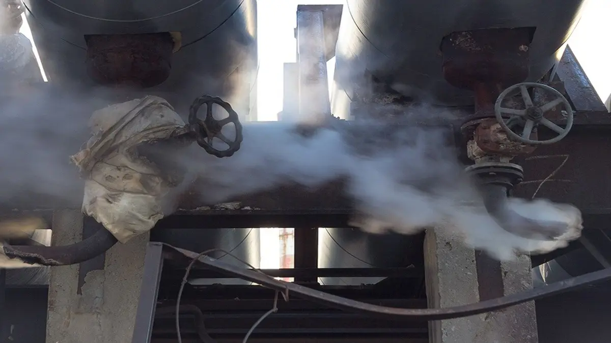 Ammonia Cylinder Leak Triggers Alert In Indore's Raoji Bazaar, Fire Department Contained Ammonia Cylinder Leak Triggers Alert In Indore's Raoji Bazaar, Fire Department Contained