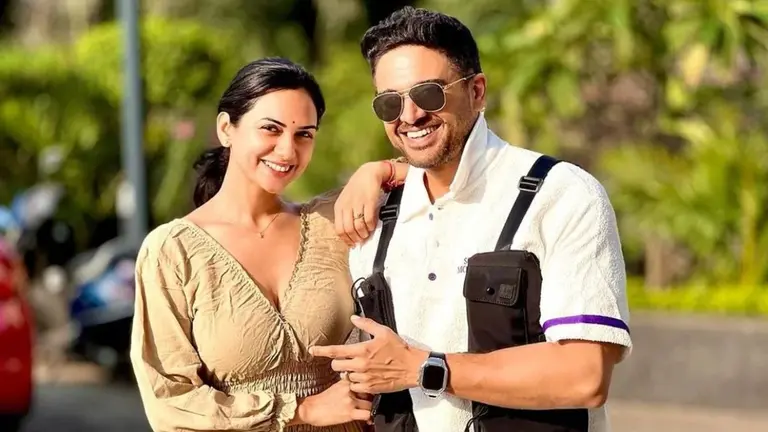 'बच्चे पैदा करने की जरूरत महसूस नहीं...', आकांक्षा ने भविष्यवाणी को झूठलाया? मां बनने को अब भी राजी नहीं गौरव खन्ना की पत्नी Gaurav Khanna's wife Akanksha Chamola