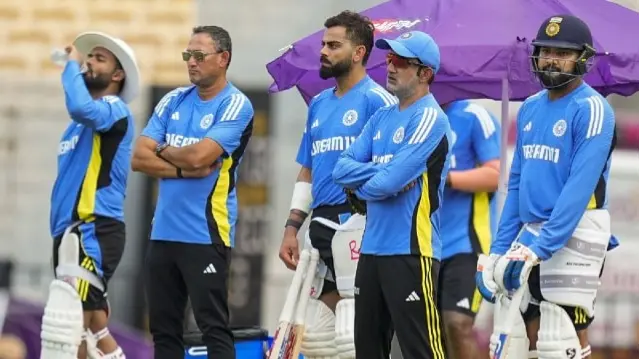 Gautam Gambhir fires on Team India