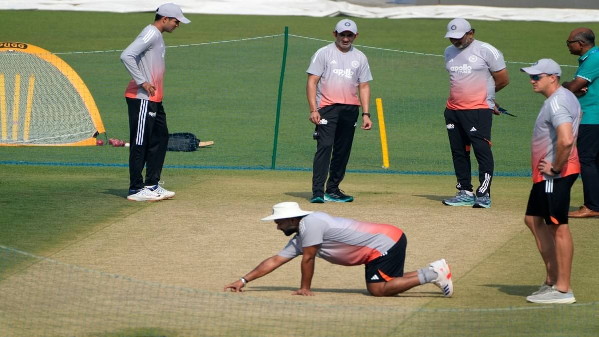 Gautam gambhir inspects the Eden Gardens pitch