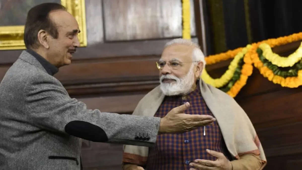 Ghulam Nabi Azad, PM Modi