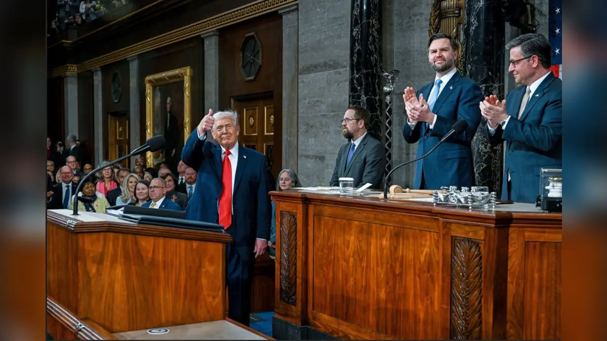 ‘Golden Age of America’: Midterm Elections Looming, Donald Trump Declares US Now ‘Bigger, Better, Richer’ In Sate of Union Address ‘Golden Age of America’: Midterm Elections Looming, Donald Trump Declares US Now ‘Bigger, Better, Richer’ In Sate of Union Address