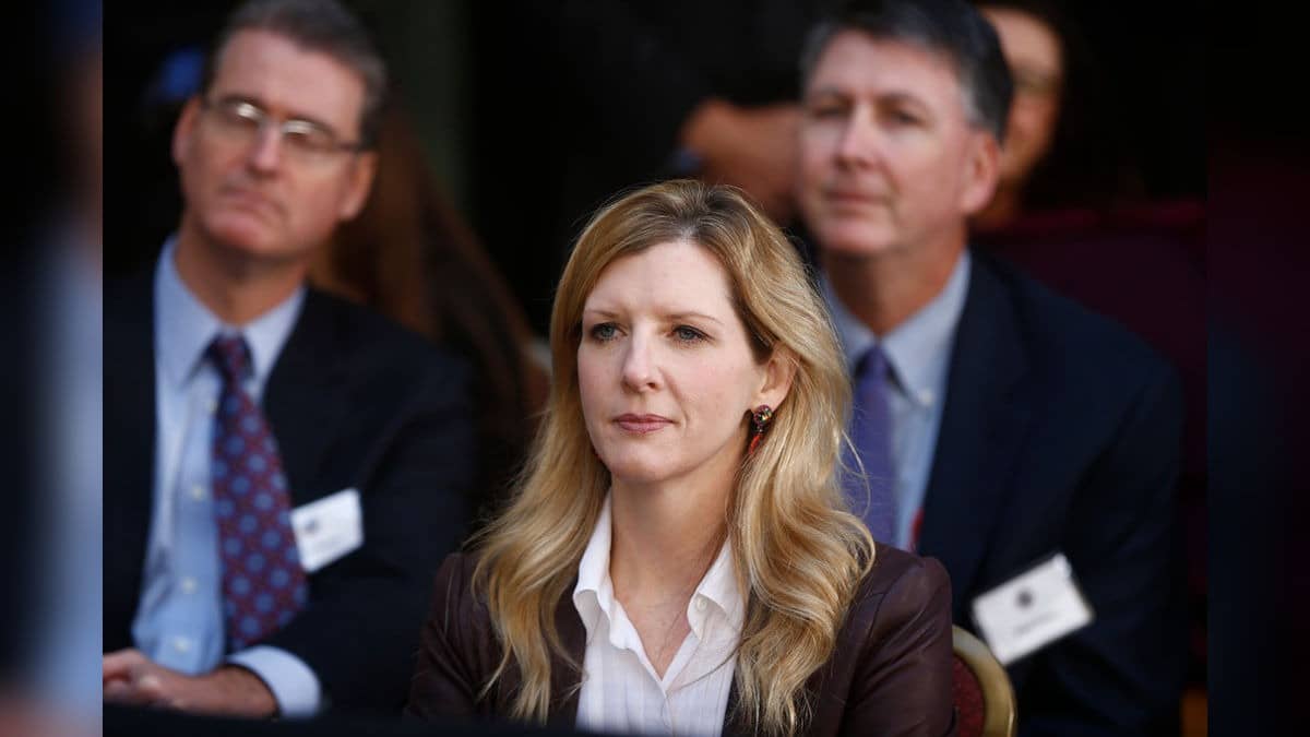 Goldman Sachs' top lawyer Kathy Ruemmler to resign after emails show close ties to Jeffrey Epstein