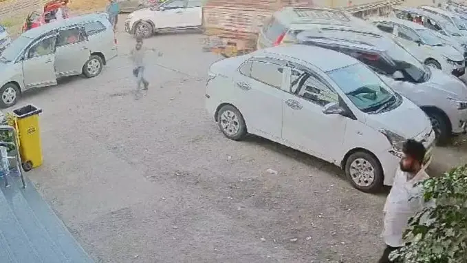 Goods Trailer Rams into Food Court On Mumbai-Pune E-way, 1 Dead