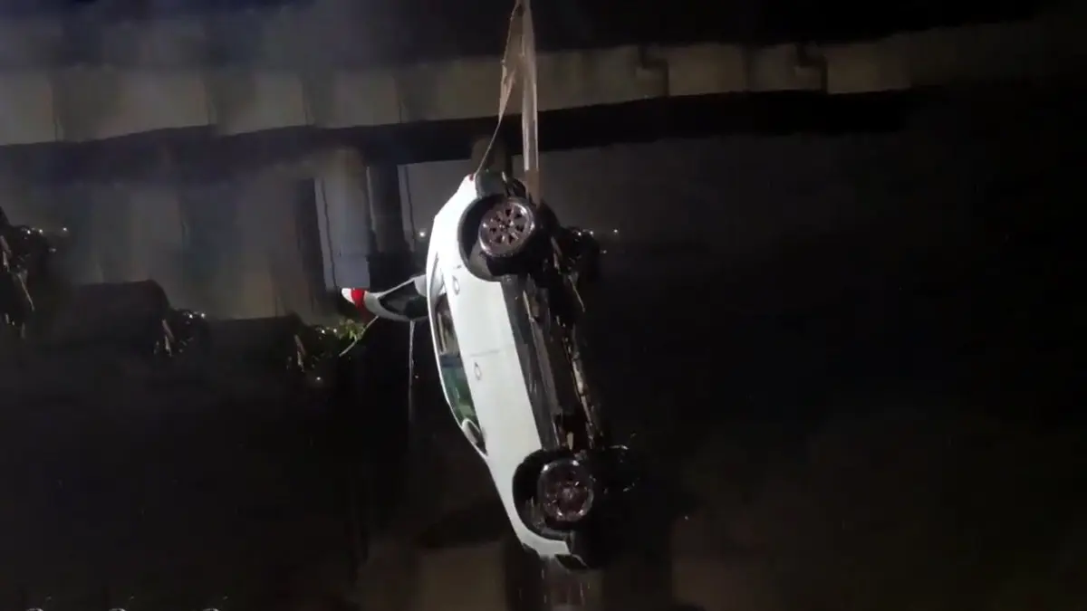 Google Maps Error Lands Woman Driving Car Into Ditch In Navi Mumbai