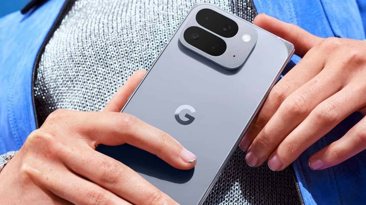 Upcoming Foldable Phones 2026: फोल्डेबल स्मार्टफोन का आने वाला है तूफान, सैमसंग, गूगल के साथ ऐप्पल भी मचा सकता है धमाल