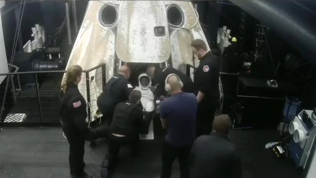 First Video of Shubhanshu Shukla Coming Out of Dragon Capsule After Successful Splashdown And Return from Historic Space Mission Group Captain Shubhanshu Shukla assisted out of the Dragon Spacecraft onto the recovery vehicle.
