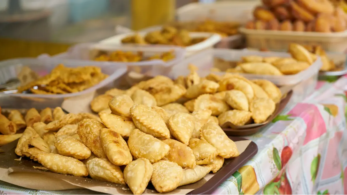 Gujiya recipe.