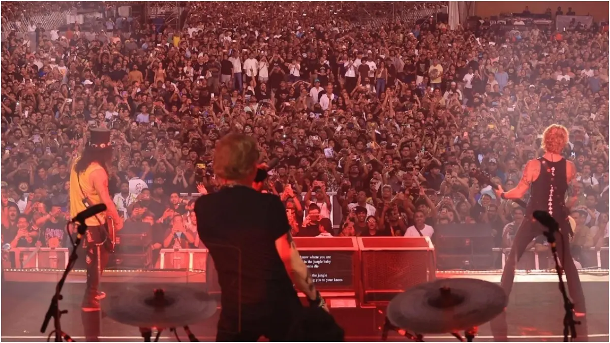 Guns N’ Roses Brings The House Down For Mumbaikars With Power-Packed Set List Of Their Biggest Hits, Videos Go Viral Guns N Roses performed in Mumbai on May 17