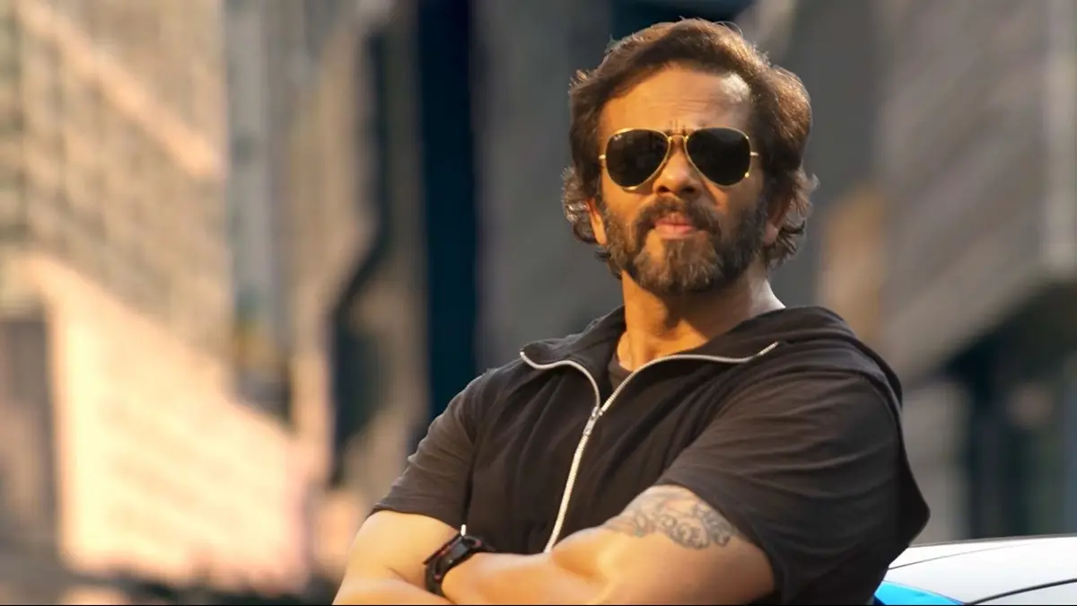 Rohit Shetty: रोहित शेट्टी के घर के बाहर 4 राउंड फायरिंग, पास में ही है कई बॉलीवुड सेलिब्रिटीज के घर, आखिर कौन है 'सिंघम' के डायरेक्टर का दुश्मन? Gunshots Fired Outside Bollywood Director Rohit Shetty's House, Police Investigating