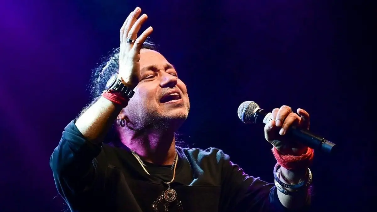 Viral Video: Kailash Kher's Sly Dig At SZA's 'Can I Get A Shambu' Leaves Netizens Divided Gwalior Kailash Kher performance