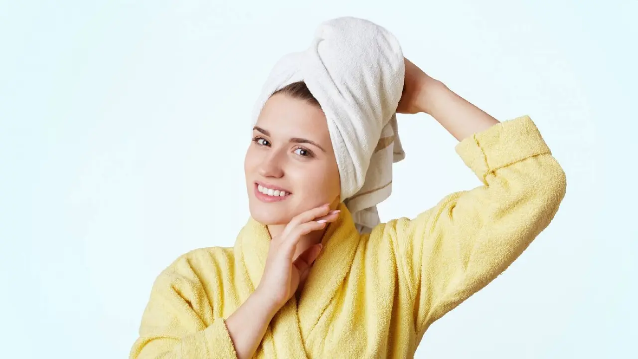 Hair Wash Tips in Hindi