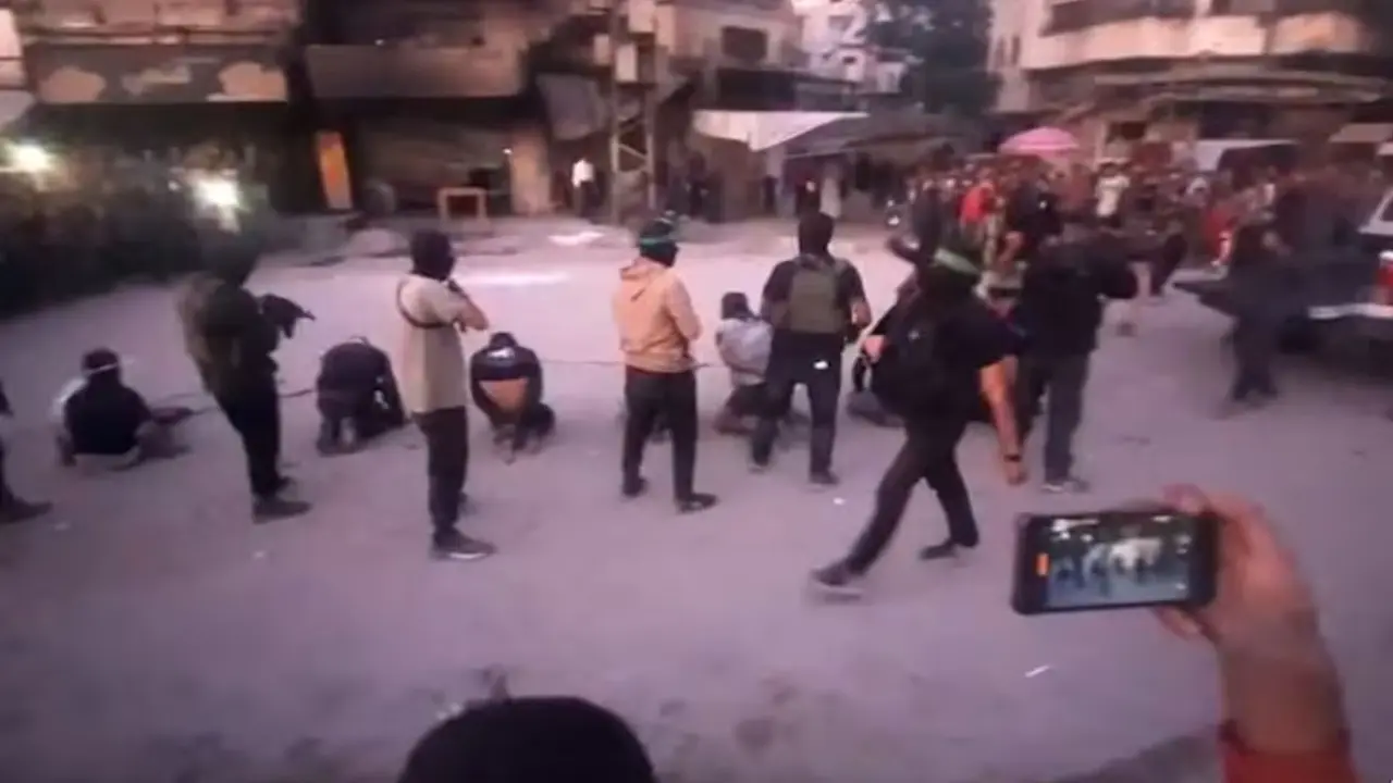 Hamas Brutally killed 8 Gaza peole In Public Amid Donald Trump Disarm Warning